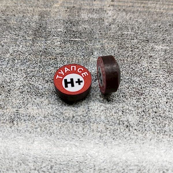 наклейка на кий туапсе петкилёв hard+ red